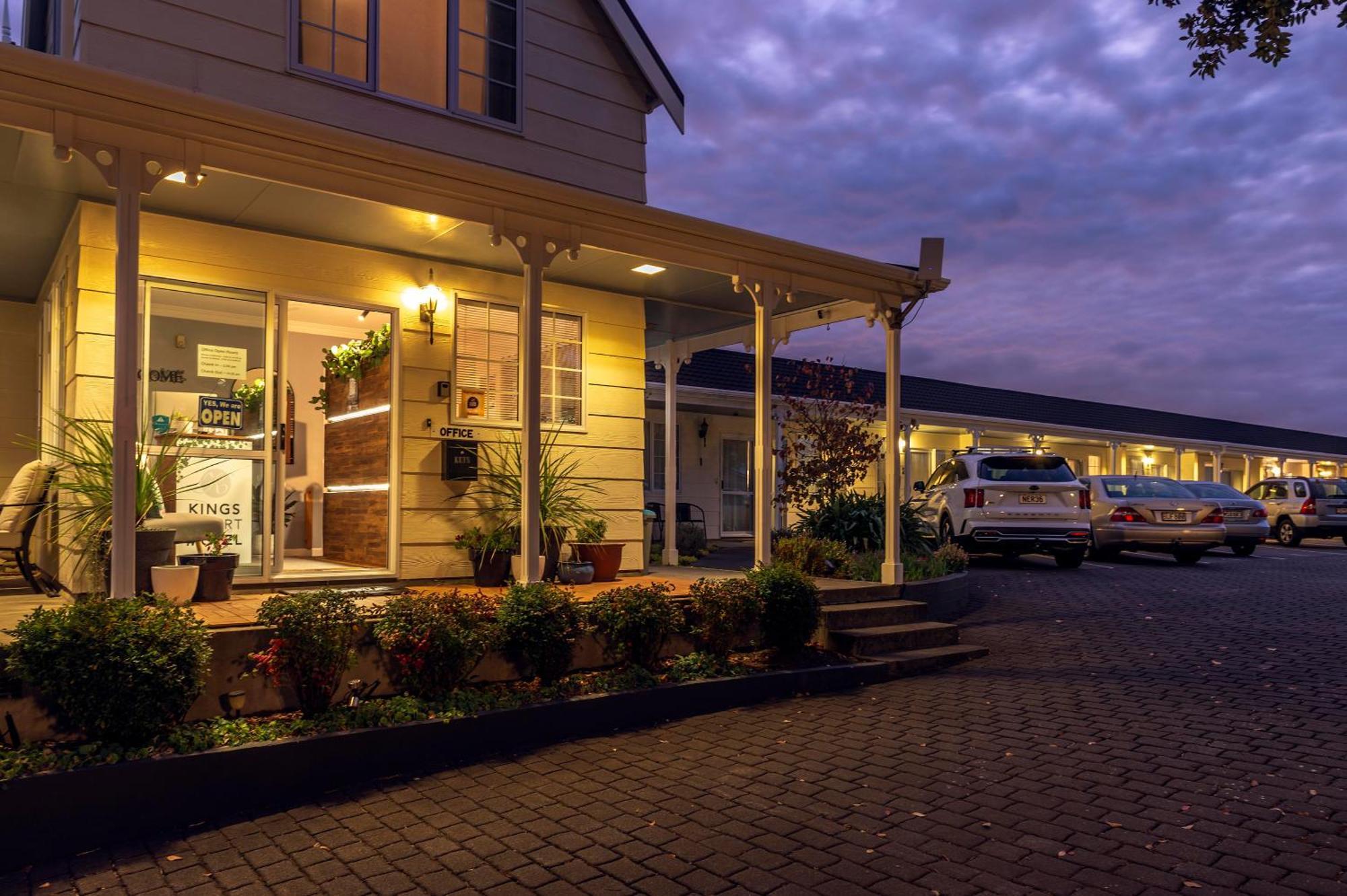Kings Court Motel Whanganui Exterior foto